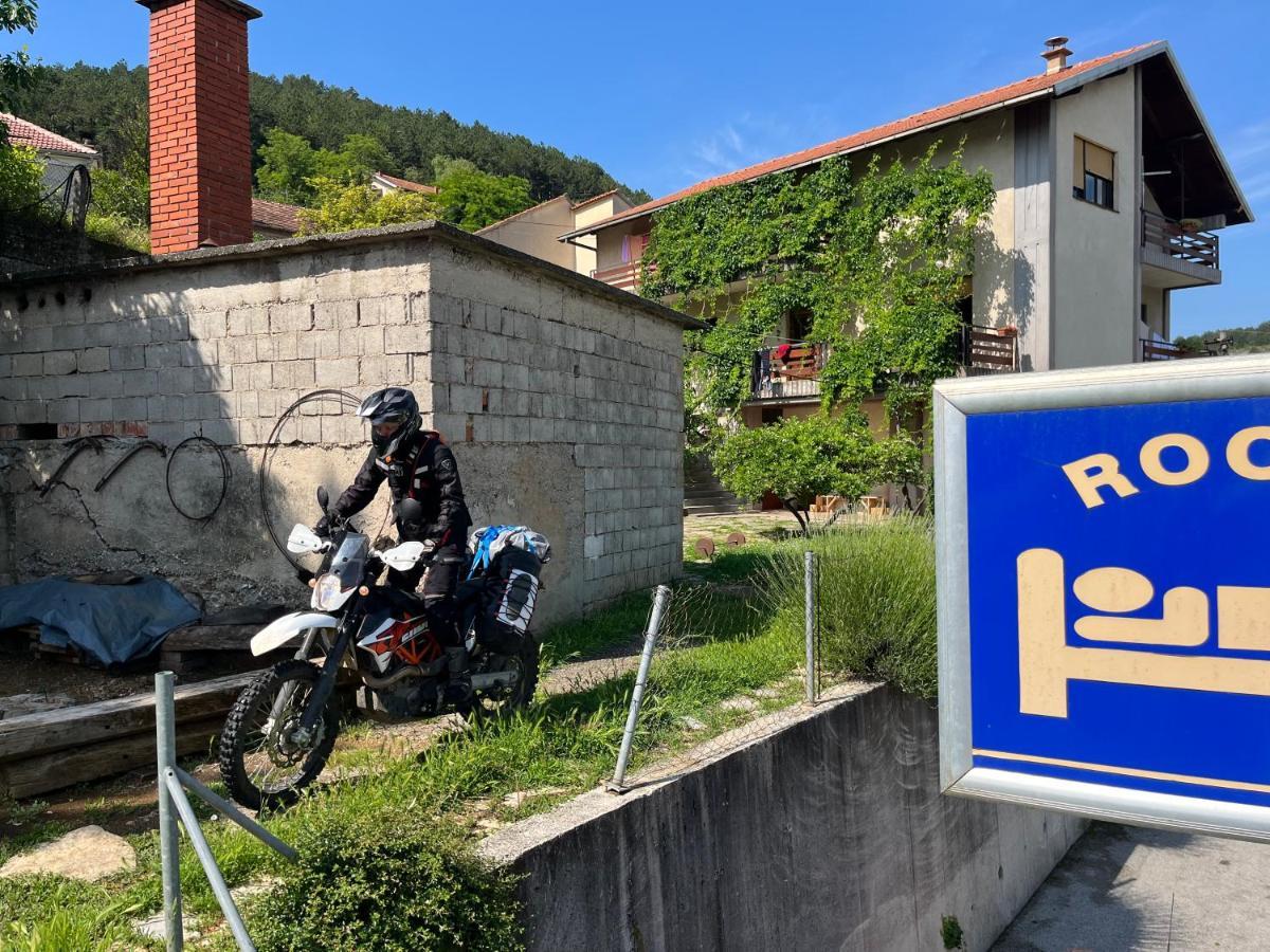 Rooms "Nada Zunic" Knin Exteriér fotografie